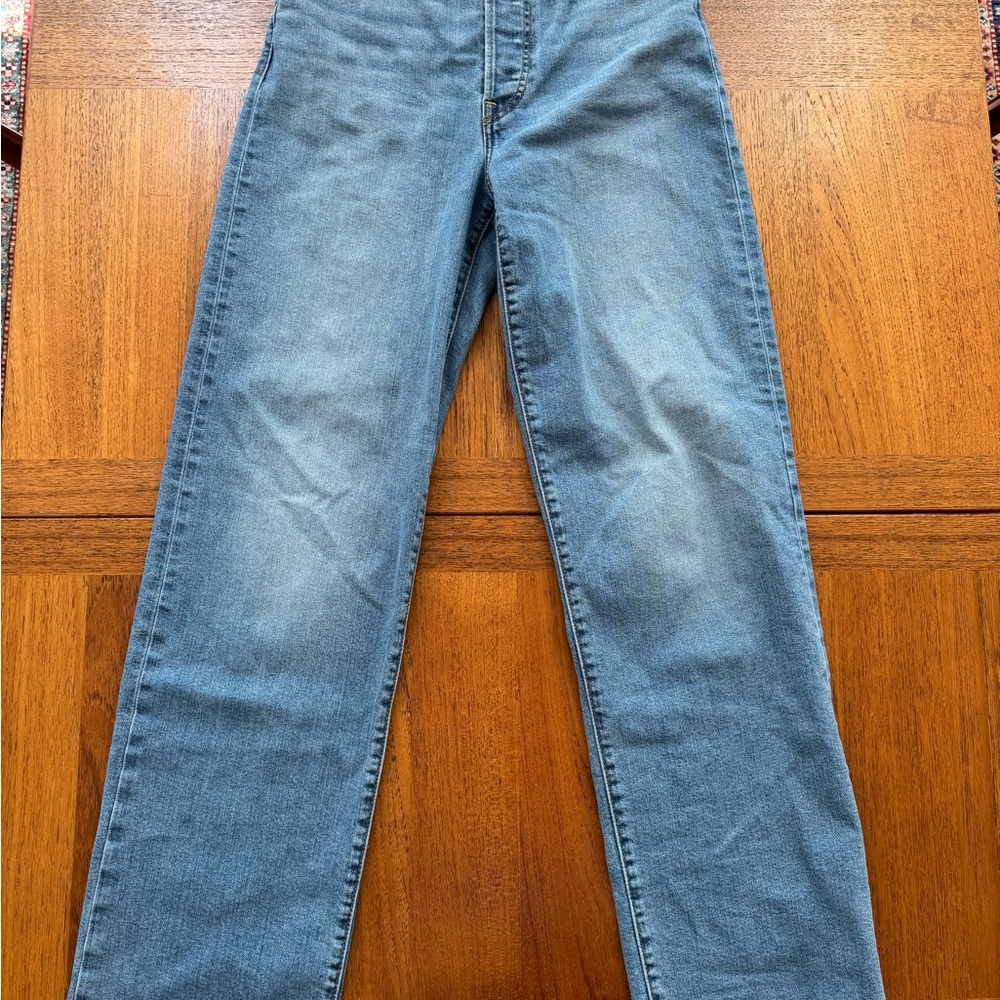 Levi’s Ribcage Straight Light Blue Denim Jeans